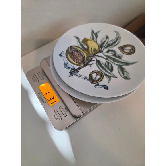 Vintage BAREUTHER BAVARIA Botanical Hand Painted Fruit Plates Set of 2 - Picture 7 of 7